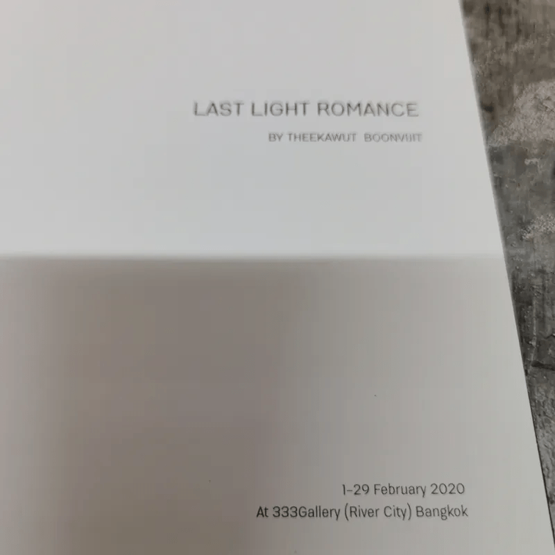 Last Light Romance - Theekawut Boonvuit