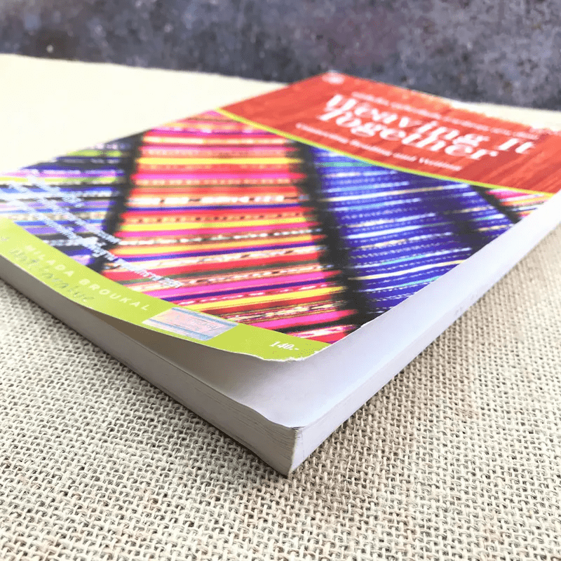 Weaving It Together Connecting Reading and Writing ชั้นมัธยมศึกษาปีที่ 6