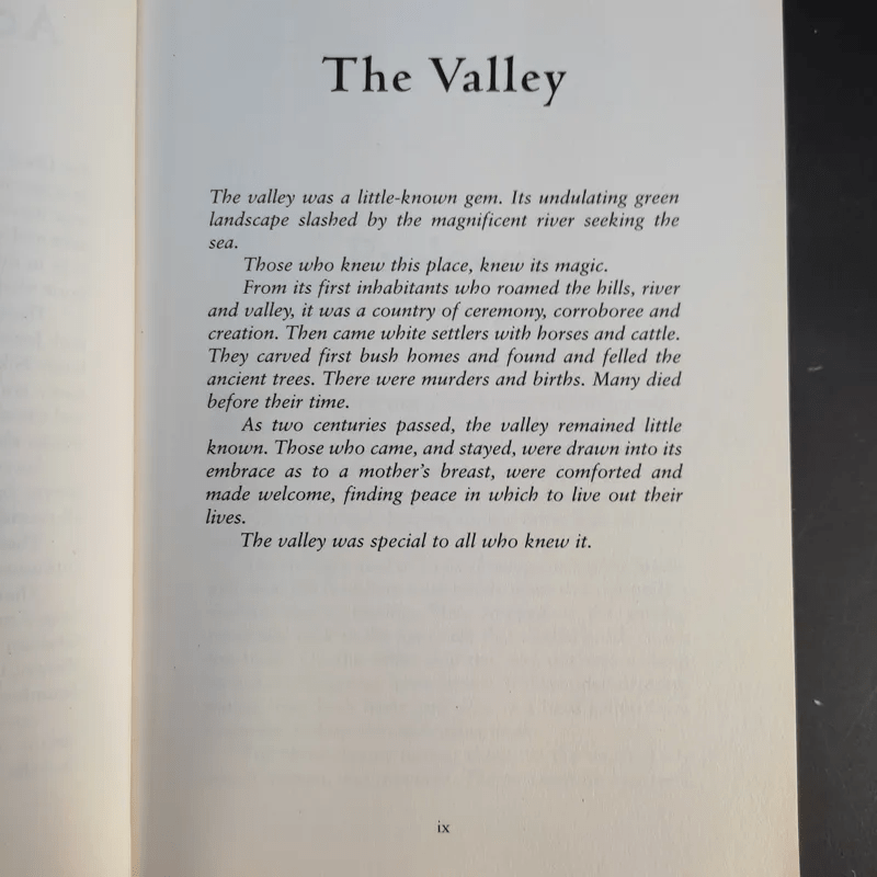 The Valley - Di Morrissey