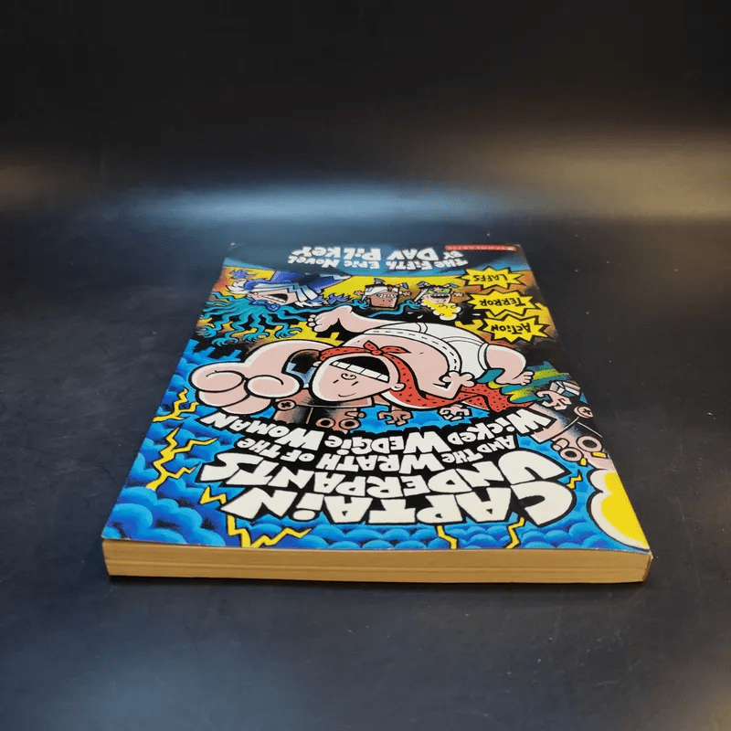 Captain Underpants The Fifth Epic - Dav Pilkey