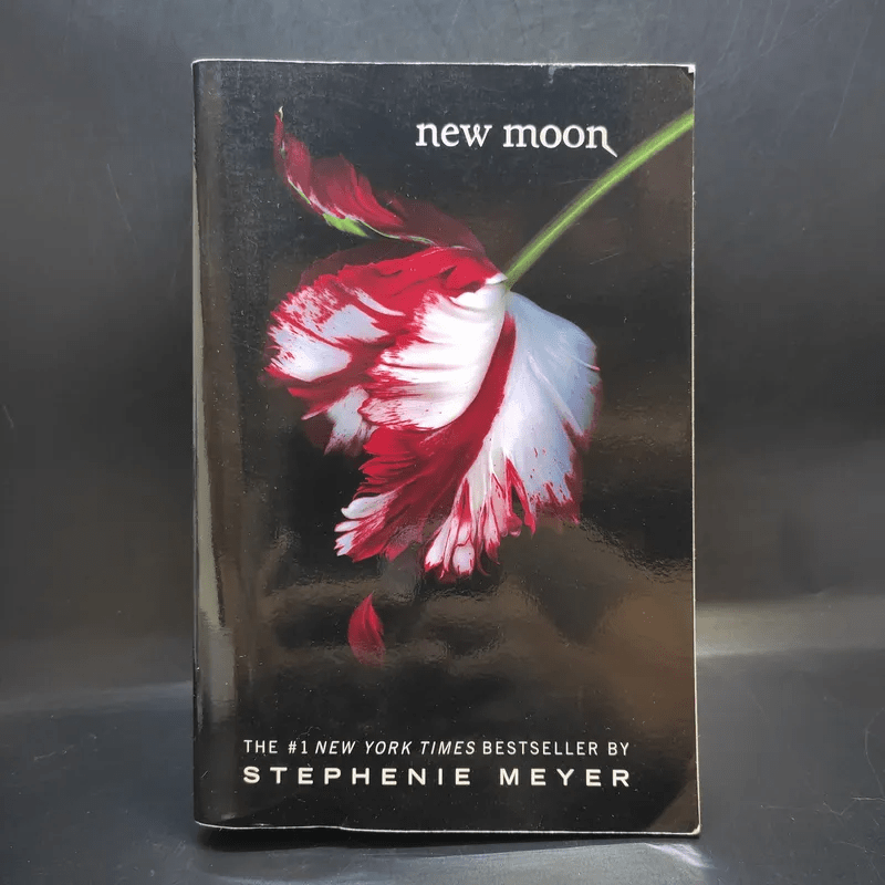 New Moon - Stephenie Meyer