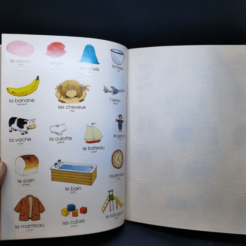 the-usborne-first-100-words-in-french-sticker-book-1047748