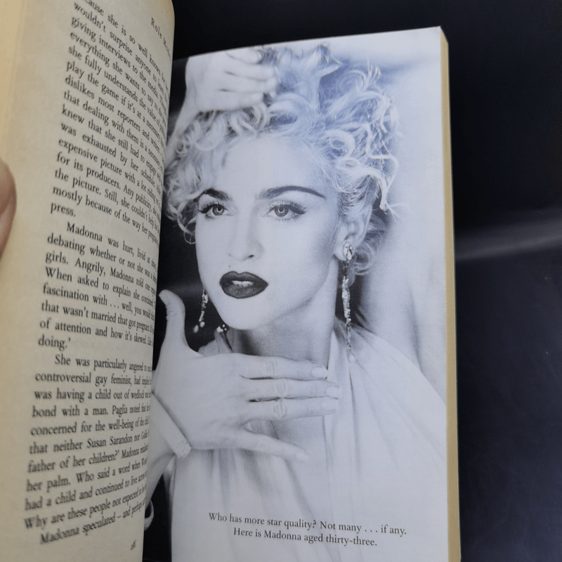 Madonna: An Intimate Biography -  J.Randy Taraborrelli