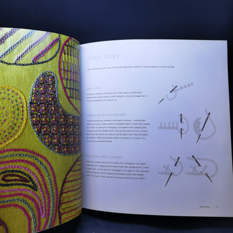 Embroidery : Contemporary and Traditional Crafts