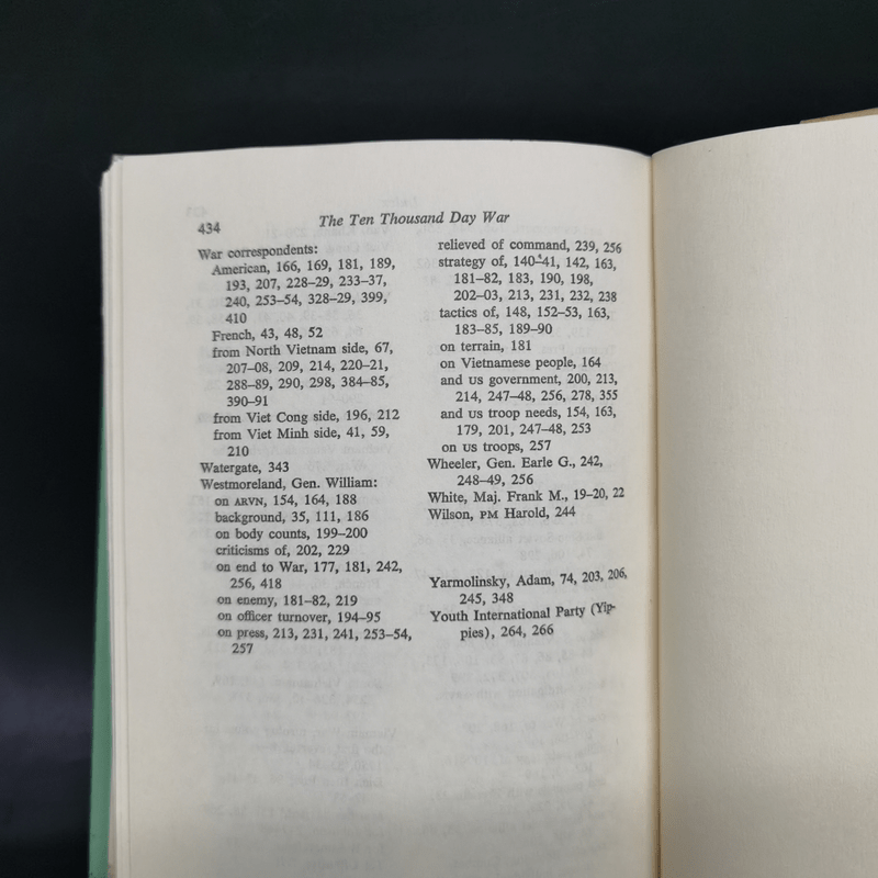 The Ten Thousand Day War Vietnam: 1945-1975 - Michael Maclear