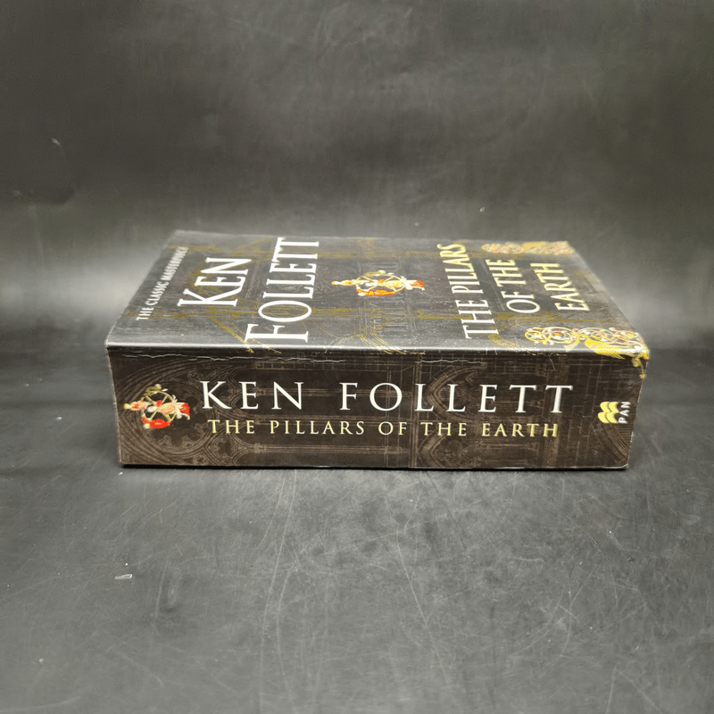 The Pillars of the Earth - Ken Follett