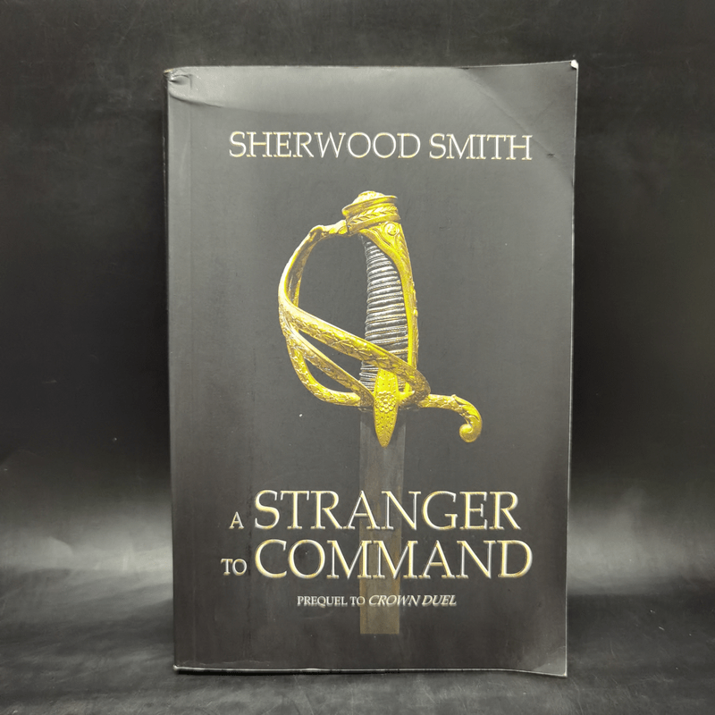 A Stranger to Command - Sherwood Smith