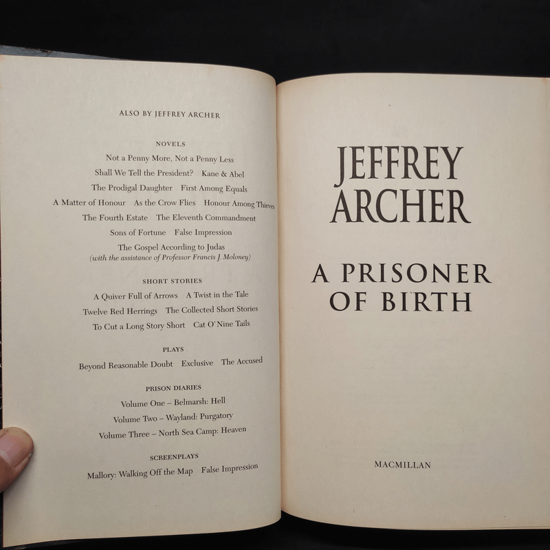 A Prisoner of Birth - Jeffrey Archer