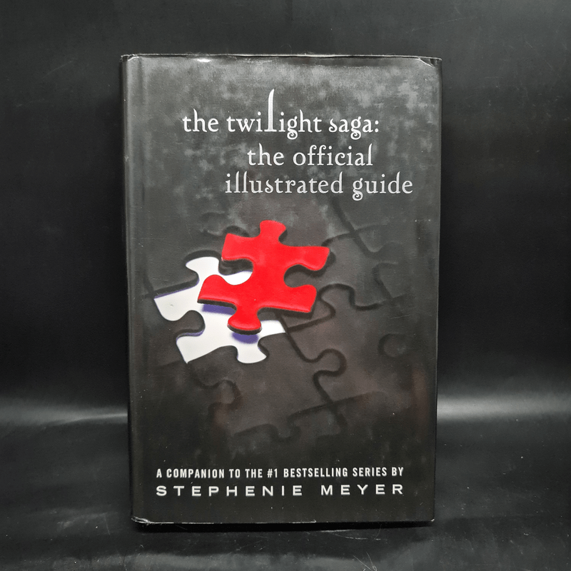 The Twilight Saga: the official illustrated guide - Stephenie Meyer