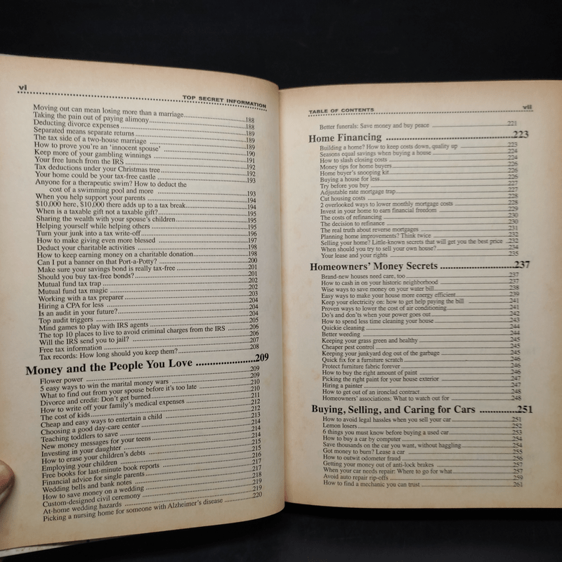 Top Secret Information the Government, Banks, and Retailers - Frank W. Cawood, Associates