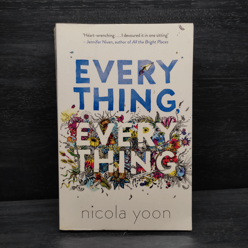 EVERYTHING EVERYTHING - Nicola Yoon