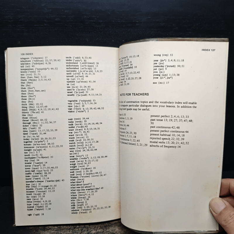 บทสนทนาภาษาอังกฤษประกอบภาพของออกซฟอร์ด