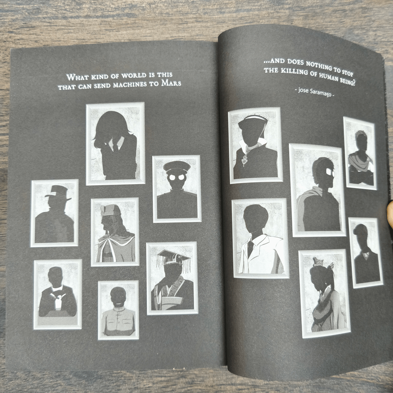 สารานุกรมสีดำ ตำนานบาปคนเปื้อนเลือด