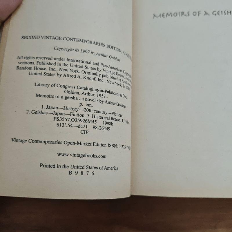 Memoirs of a Geisha - Arthur Golden