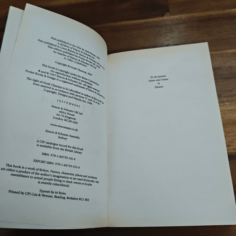 The Art Thief - Noah Charney