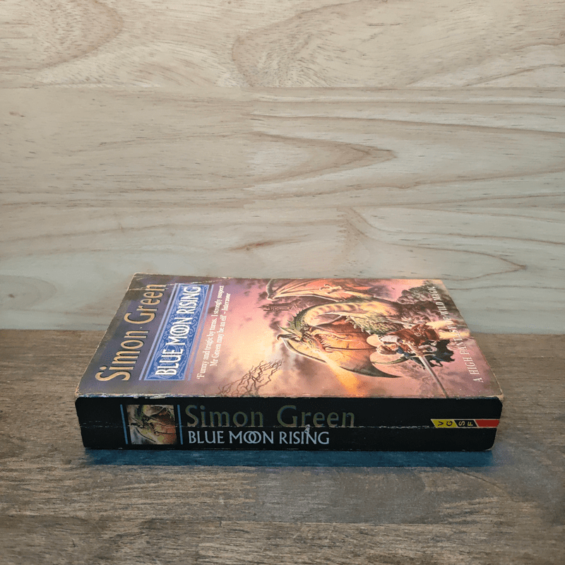 Blue Moon Rising - Simon Green