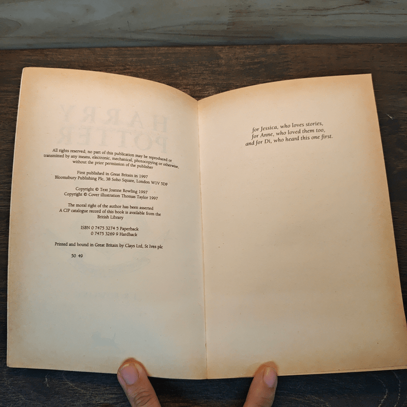 Harry Potter and the Philosopher's Stone - J.K.Rowling