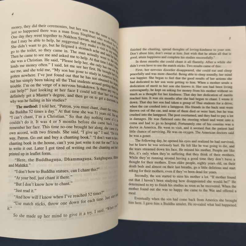 Advantages of Chanting and How to Practice Vipassana Meditation - Phra Dharmasinghapurajarn