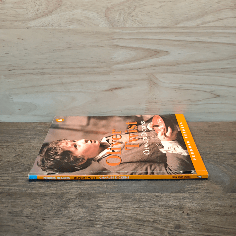 Oliver Twist - Charles Dickens