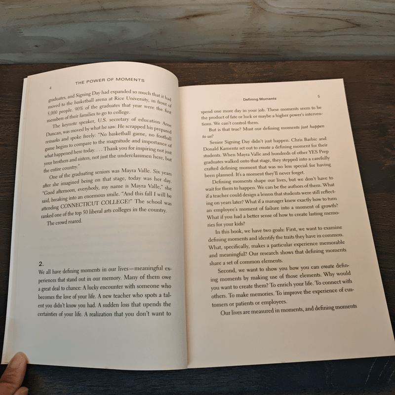 The Power of Moments: Why Certain Experiences Have Extraordinary Impact - Chip Heath, Dan Heath