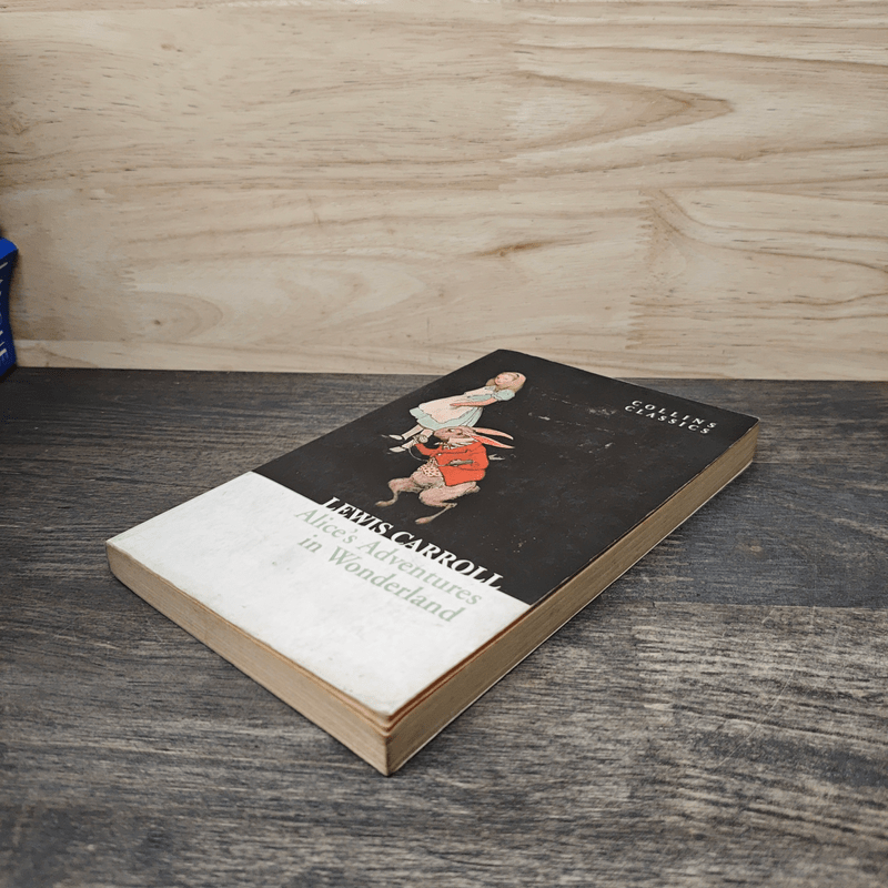 Alice's Adventures in Wonderland - Lewis Carroll