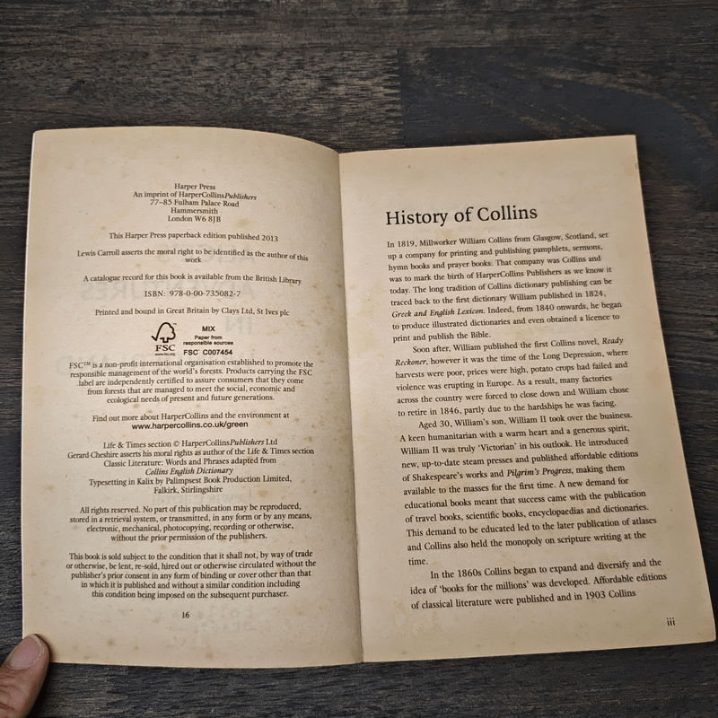 Alice's Adventures in Wonderland - Lewis Carroll