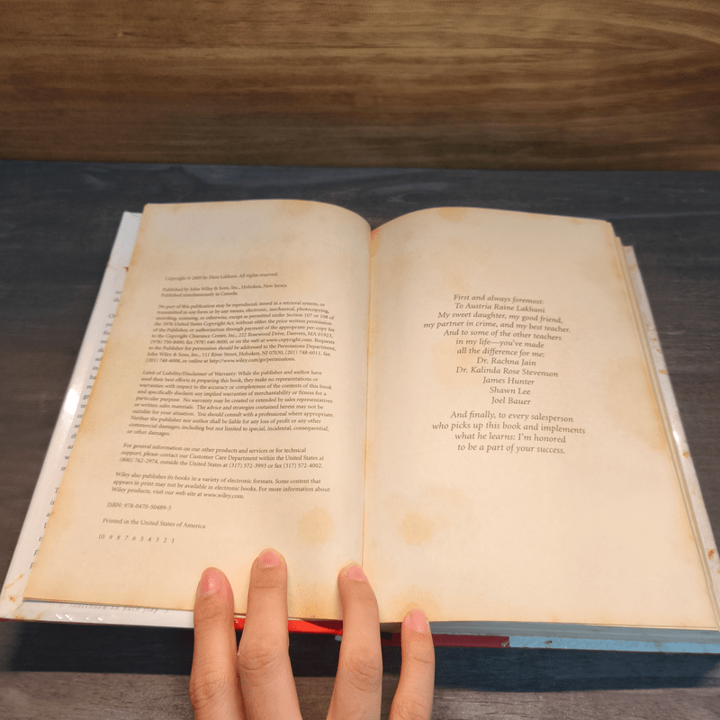 How to Sell When Nobody's Buying: And How to Sell Even More When They Are - Dave Lakhani