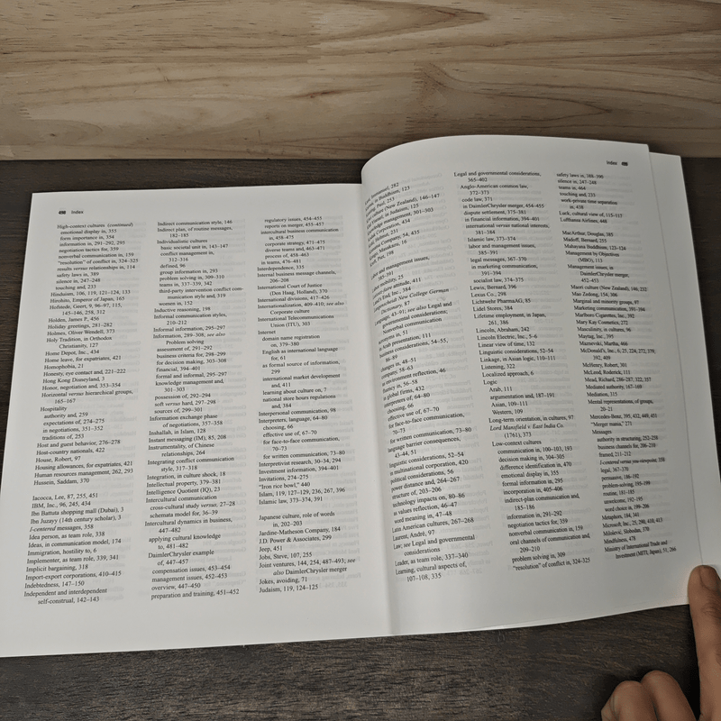 Intercultural Communication in the Global Workplace - Fifth Edition