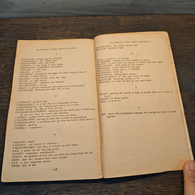 Flowers for Mrs Harris - Paul Gallico