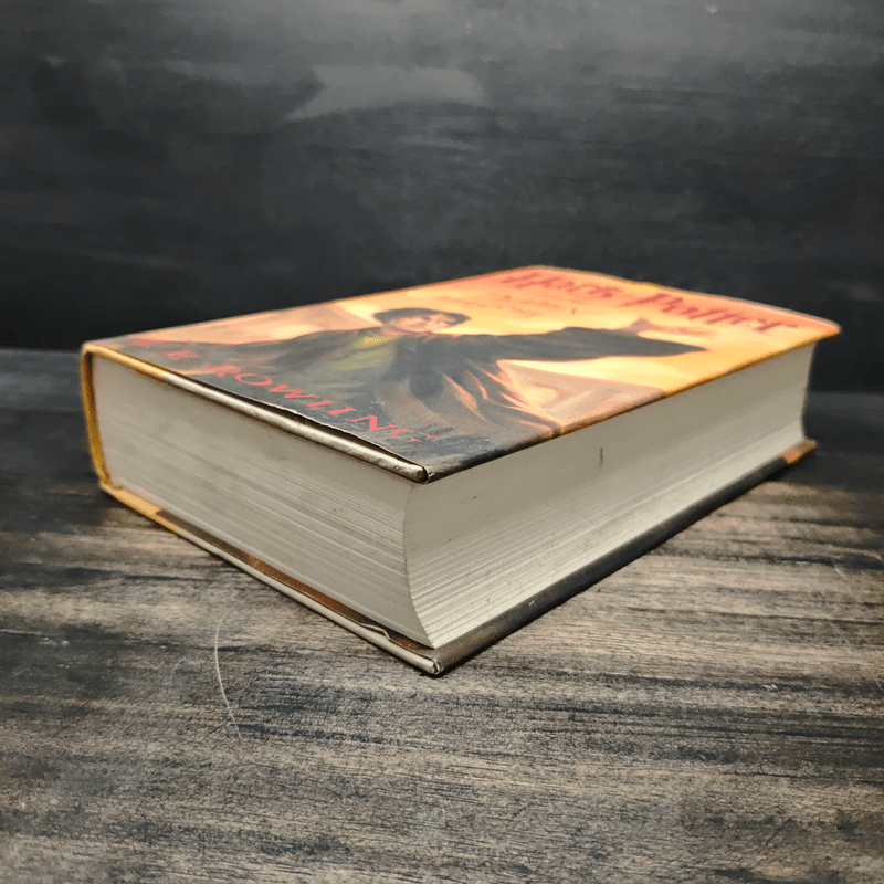 Harry Potter and the Deathly Hallows - J.K.Rowling