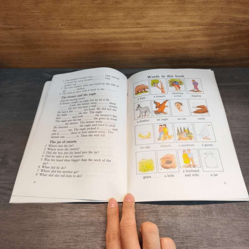 Start with English Readers ขายรวม 7 เล่ม